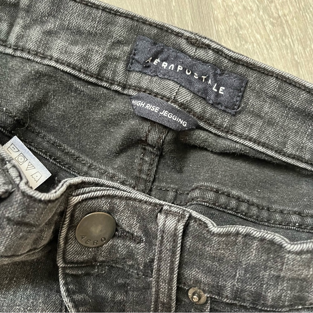 black high rise Aeropostale jeans/jeggings 6 short